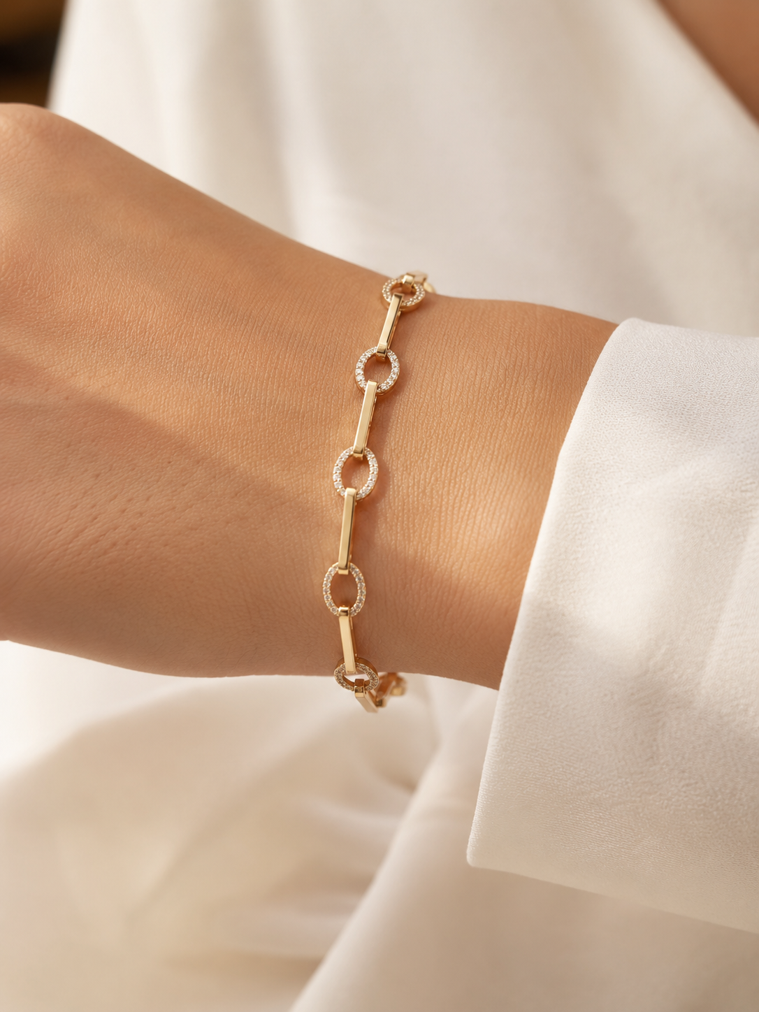 Livia Golden Bracelet